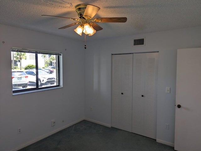 5 of 20 - 1600 Ne Dixie Highway #10-101, Jensen Beach, FL