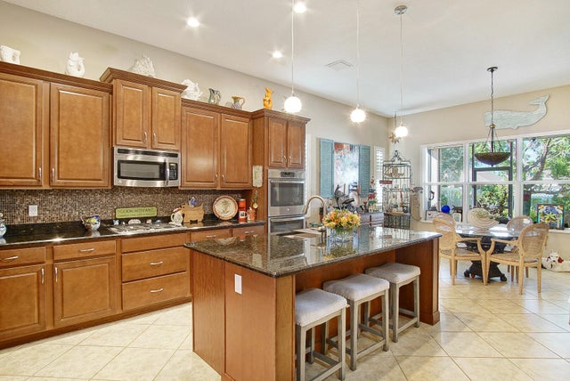 4 of 29 - 10420 Sw Waterway Lane, Port Saint Lucie, FL