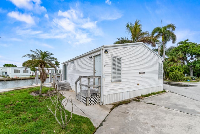 2 of 26 - 207 Mallard Drive #u, Briny Breezes, FL