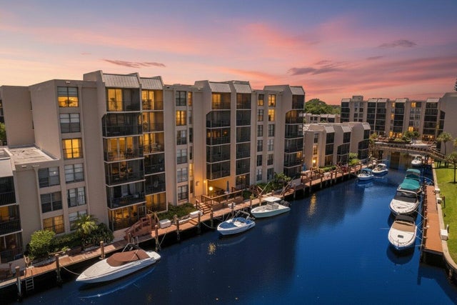 6 Royal Palm Way #509, Boca Raton