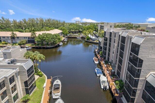 2 of 19 - 6 Royal Palm Way #509, Boca Raton, FL
