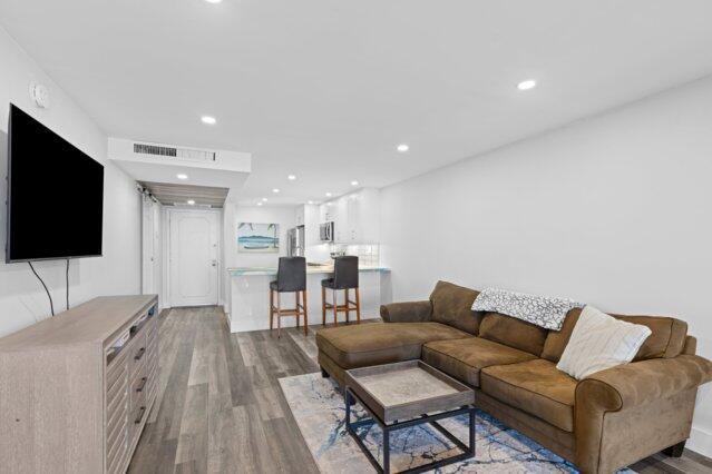 4 of 15 - 6 Royal Palm Way #509, Boca Raton, FL