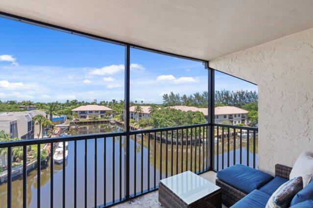5 of 19 - 6 Royal Palm Way #509, Boca Raton, FL