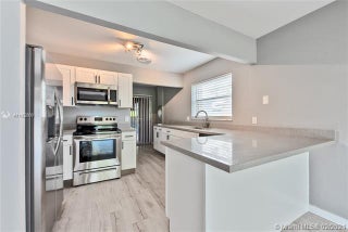 Photo of Listing #RX-11111188