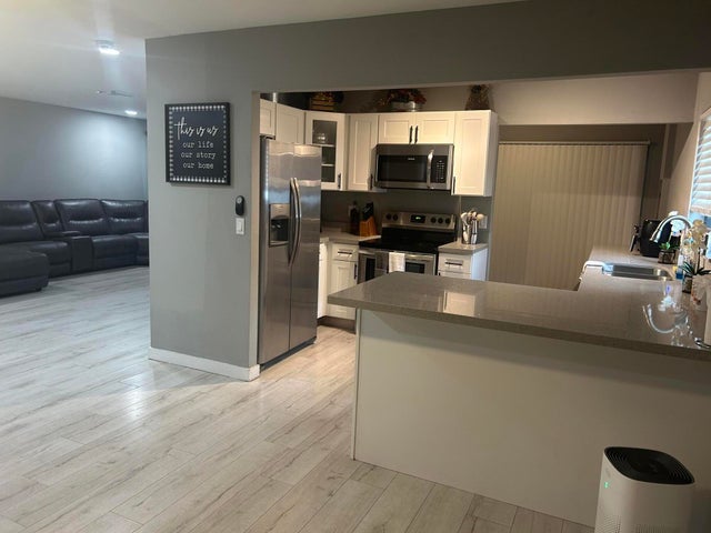 5 of 21 - 197 Sandpiper Avenue, Royal Palm Beach, FL