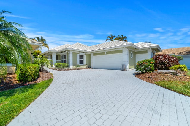 1 of 34 - 2395 Sw Brookwood Lane, Palm City, FL
