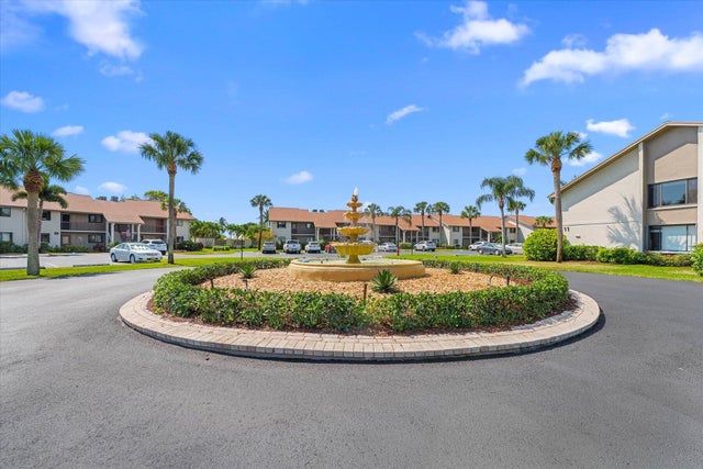 3 of 39 - 1600 Ne Dixie Highway #10-205, Jensen Beach, FL