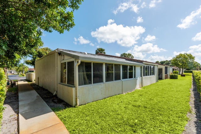 2 of 23 - 2538 Boundbrook Drive S #140, West Palm Beach, FL