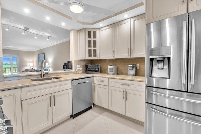 1 of 80 - 7286 Huntington Lane #301, Delray Beach, FL