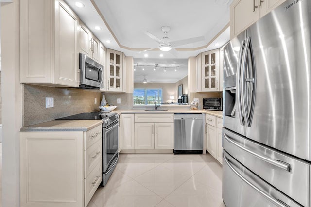 1 of 80 - 7286 Huntington Lane #301, Delray Beach, FL