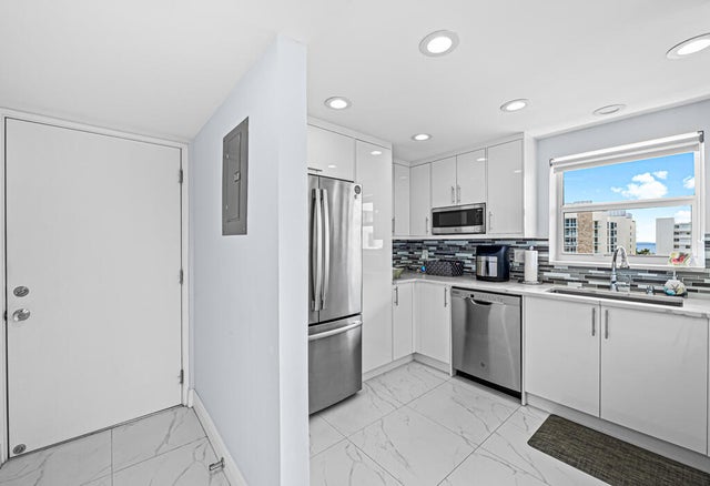 2 of 51 - 3581 S Ocean Boulevard #7a, South Palm Beach, FL
