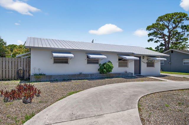 3 of 21 - 1208 Cherokee Street, Jupiter, FL