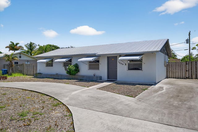 4 of 21 - 1208 Cherokee Street, Jupiter, FL