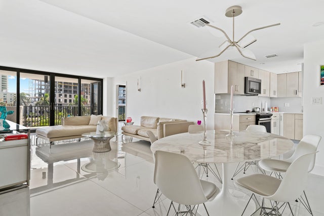 3 of 26 - 1200 S Flagler Drive #506, West Palm Beach, FL