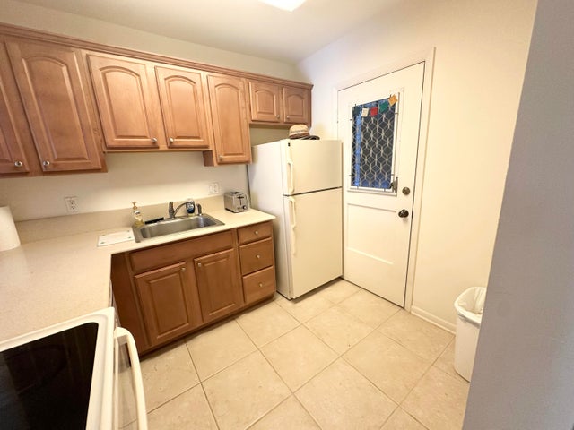 4 of 17 - 5501 Nw 2nd Avenue #208, Boca Raton, FL