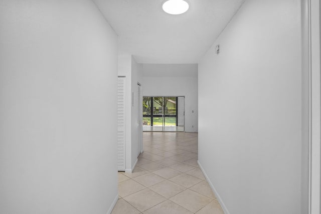 4 of 67 - 704 Lago Road, Delray Beach, FL