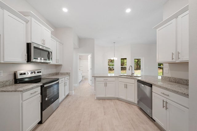5 of 29 - 5801 Nw Dana Circle, Port Saint Lucie, FL