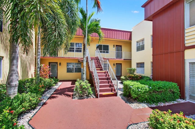 3 of 65 - 605 Flanders M, Delray Beach, FL