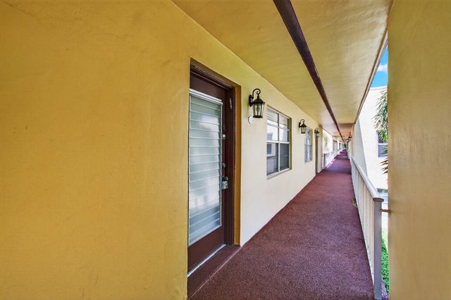 4 of 65 - 605 Flanders M, Delray Beach, FL