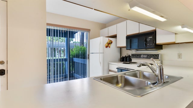 4 of 30 - 1481 Ne 14th Court #u-3, Jensen Beach, FL