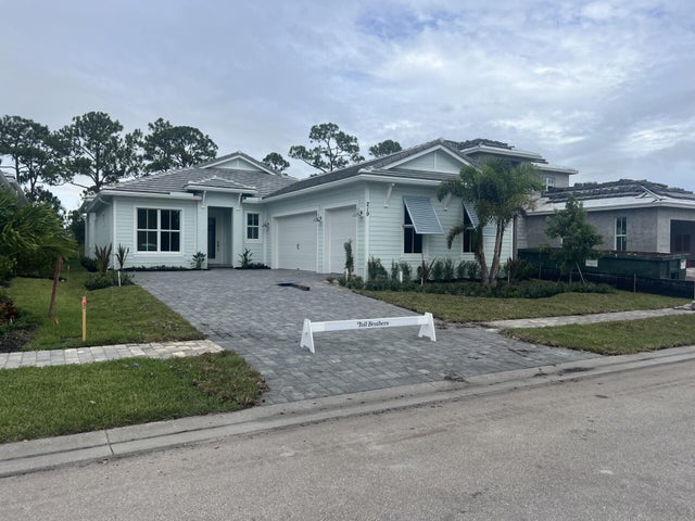 1 of 21 - 219 Se Calmo Circle, Port Saint Lucie, FL
