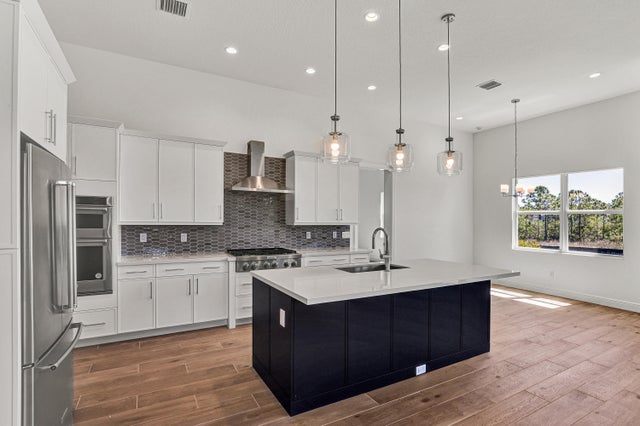 4 of 21 - 219 Se Calmo Circle, Port Saint Lucie, FL