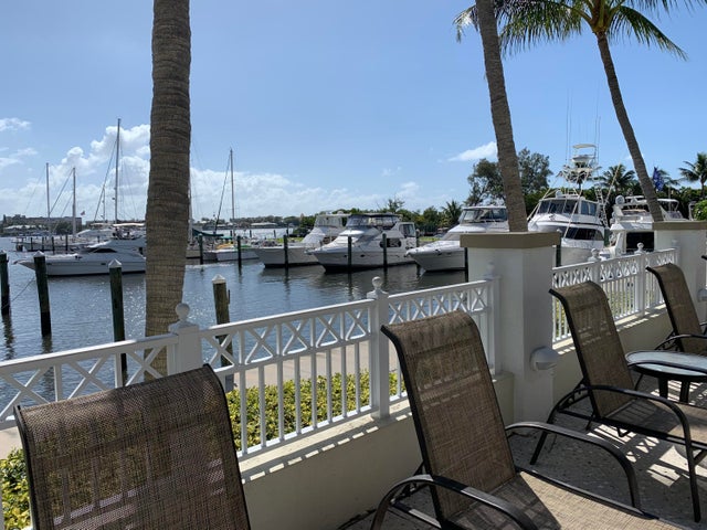 3 of 34 - 802 W Windward 415 Way #ph-15, Lantana, FL