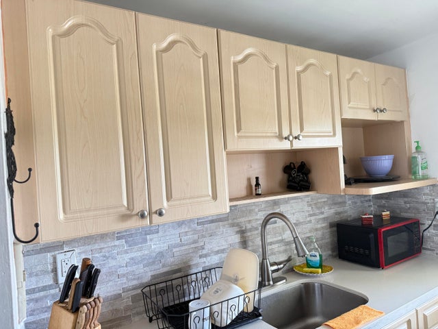 4 of 14 - 17001 Ne 13th Avenue #205, Miami, FL