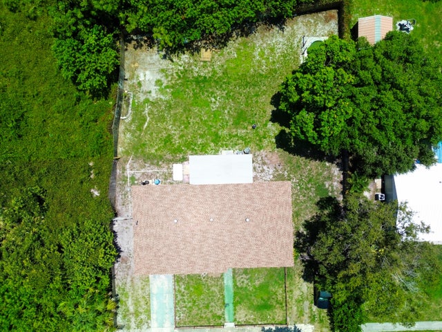 5 of 32 - 3024 W Dixie Boulevard, Fort Pierce, FL