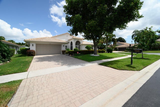 7335 Sterling Falls Lane, Boynton Beach