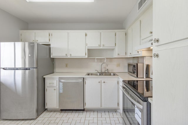 1 of 34 - 4080 Tivoli Court #302, Lake Worth, FL
