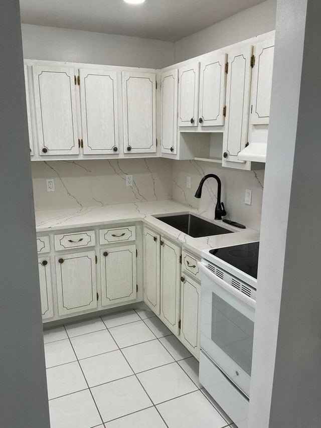 2 of 13 - 2164 Ne 1st Way #203, Boynton Beach, FL