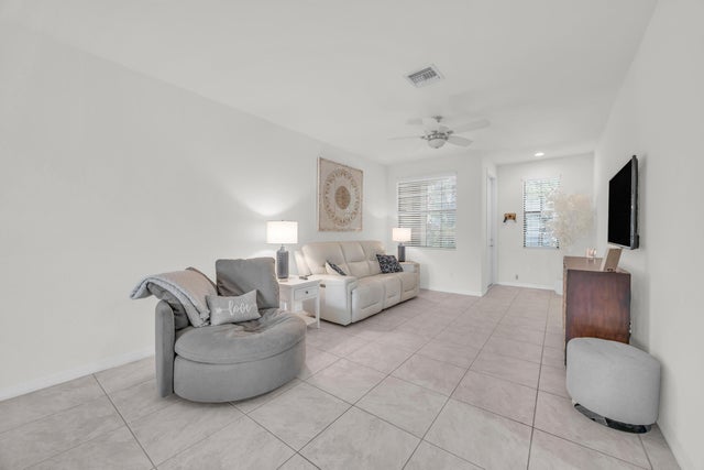 5 of 38 - 5018 S Astor Circle, Delray Beach, FL