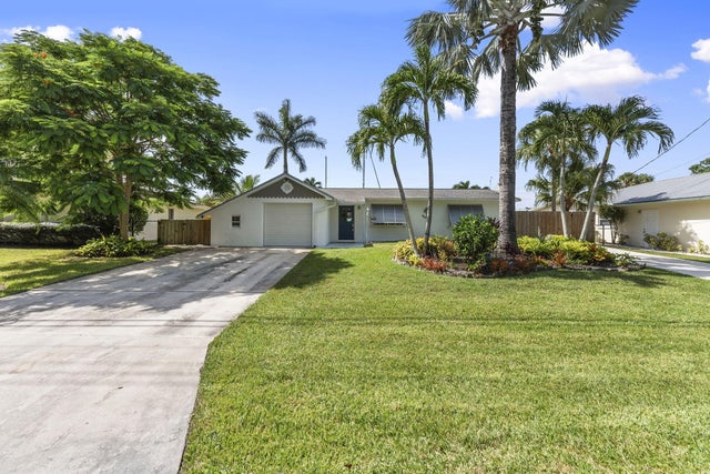 2 of 49 - 1769 Sw Dyer Point Road, Palm City, FL