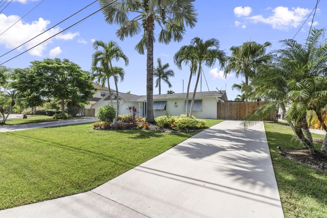 4 of 49 - 1769 Sw Dyer Point Road, Palm City, FL