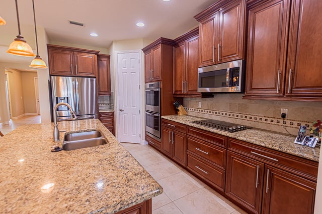 5 of 49 - 10211 Sw Fernwood Avenue, Port Saint Lucie, FL