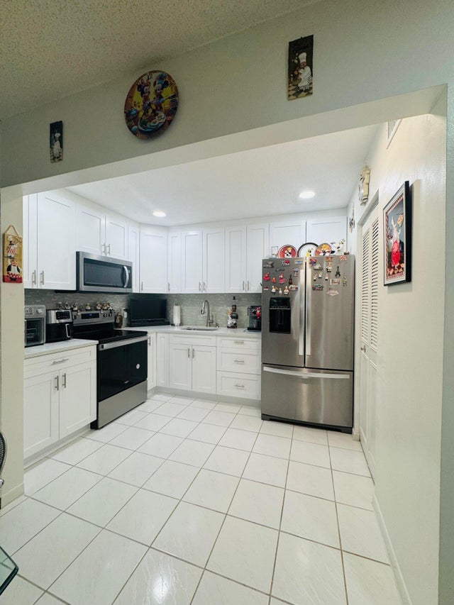 2 of 23 - 3560 Pine Tree Court #d-2, Greenacres, FL