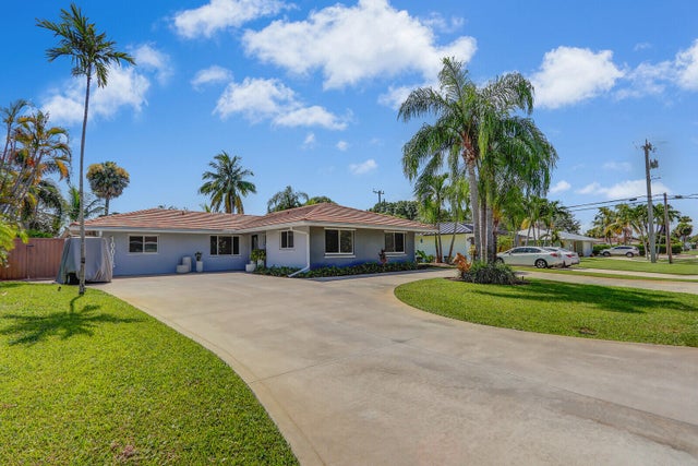 2 of 39 - 10046 Dahlia Avenue, Palm Beach Gardens, FL