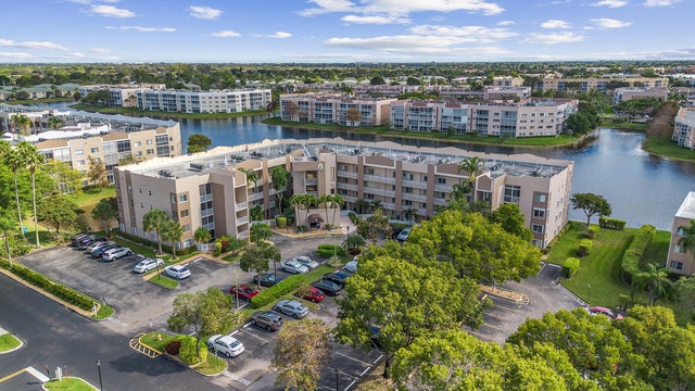 3 of 37 - 7450 Trent Drive #302, Tamarac, FL