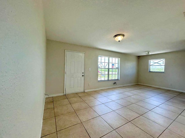 2 of 11 - 1053 Arkansas Avenue, Clewiston, FL