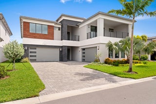 Photo of Listing #RX-11111668