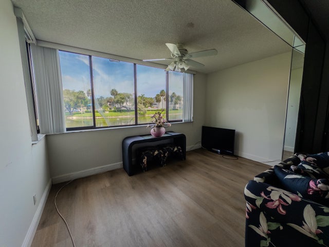 5 of 14 - 8030 Hampton Boulevard #106, North Lauderdale, FL