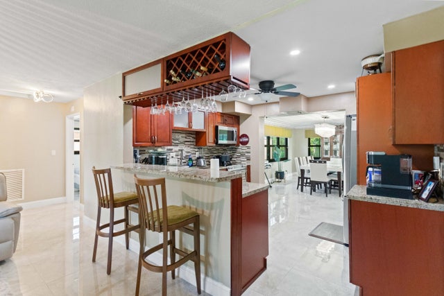 5 of 32 - 2788 Sw 46th Court, Fort Lauderdale, FL