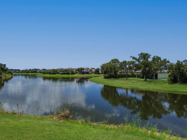 2 of 17 - 3520 Whitehall Drive #203, West Palm Beach, FL