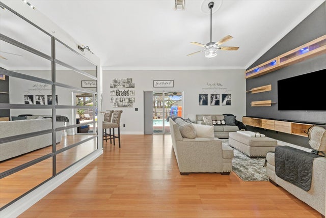 4 of 36 - 3674 Sw Margela Street, Port Saint Lucie, FL