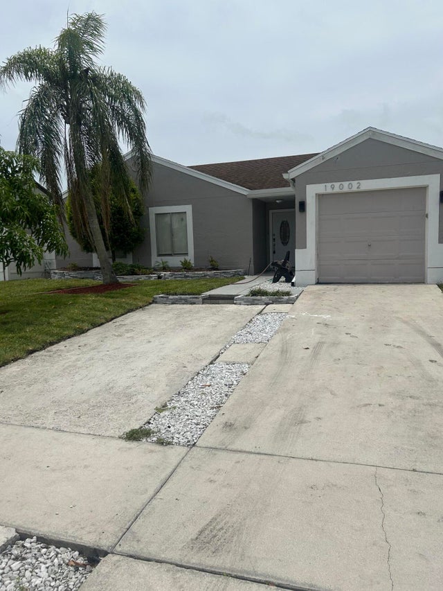 4 of 19 - 19002 Cloud Lake Circle, Boca Raton, FL