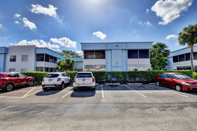 3 of 28 - 418 Saxony I, Delray Beach, FL
