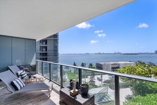 650 Ne 32nd Street #606, Miami