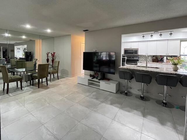 2 of 40 - 5975 Forest Grove 3 Drive #3, Boynton Beach, FL