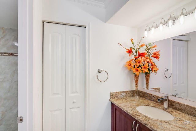 5 of 33 - 1715 Village Boulevard #201, West Palm Beach, FL